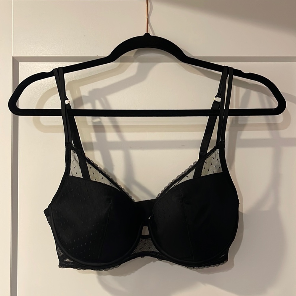 Black Victoria Secret Bra